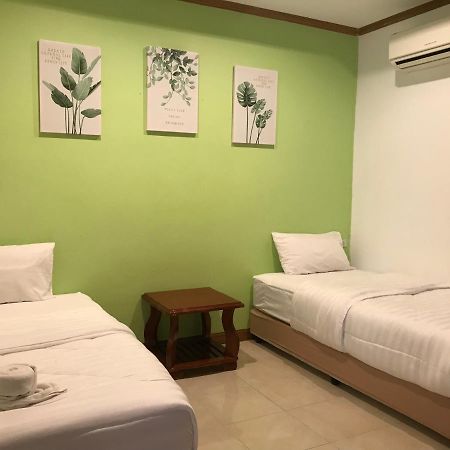 Kanokwan Guesthouse เกาะเต่า ภายนอก รูปภาพ
