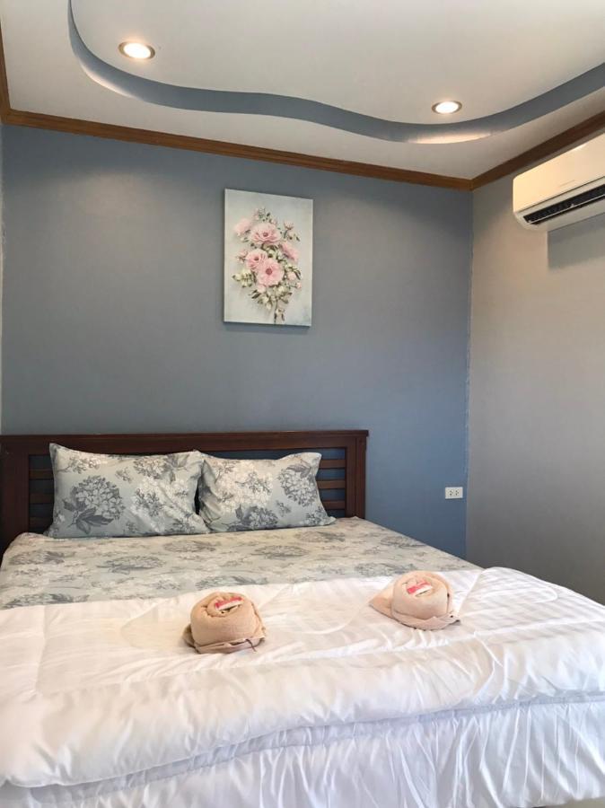 Kanokwan Guesthouse เกาะเต่า ภายนอก รูปภาพ