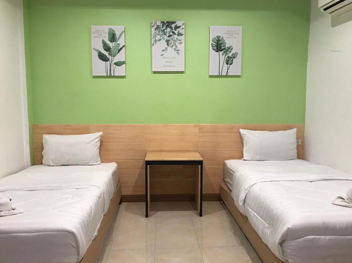 Kanokwan Guesthouse เกาะเต่า ภายนอก รูปภาพ