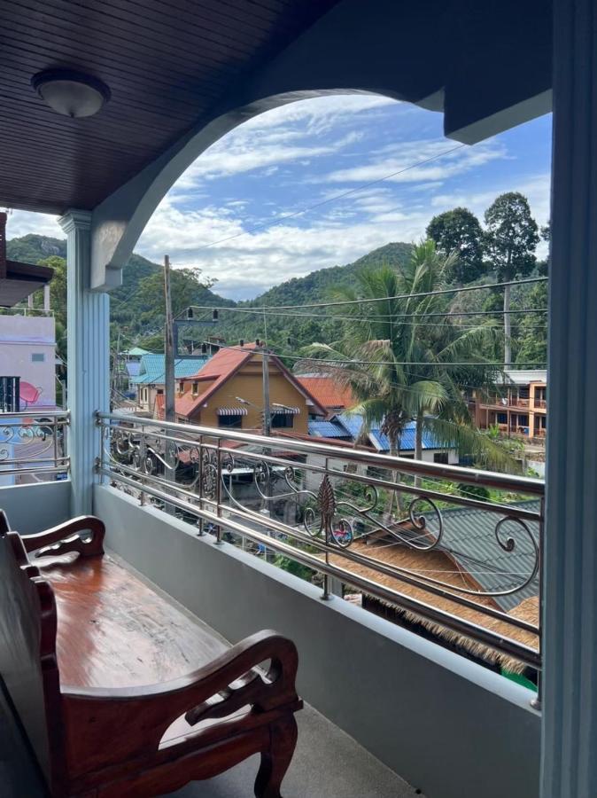 Kanokwan Guesthouse เกาะเต่า ภายนอก รูปภาพ