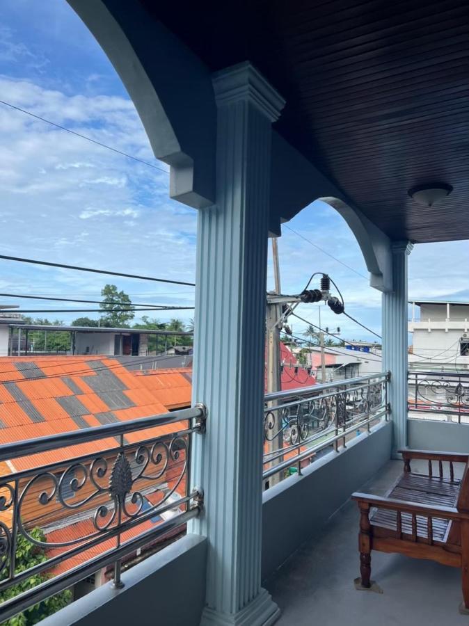 Kanokwan Guesthouse เกาะเต่า ภายนอก รูปภาพ