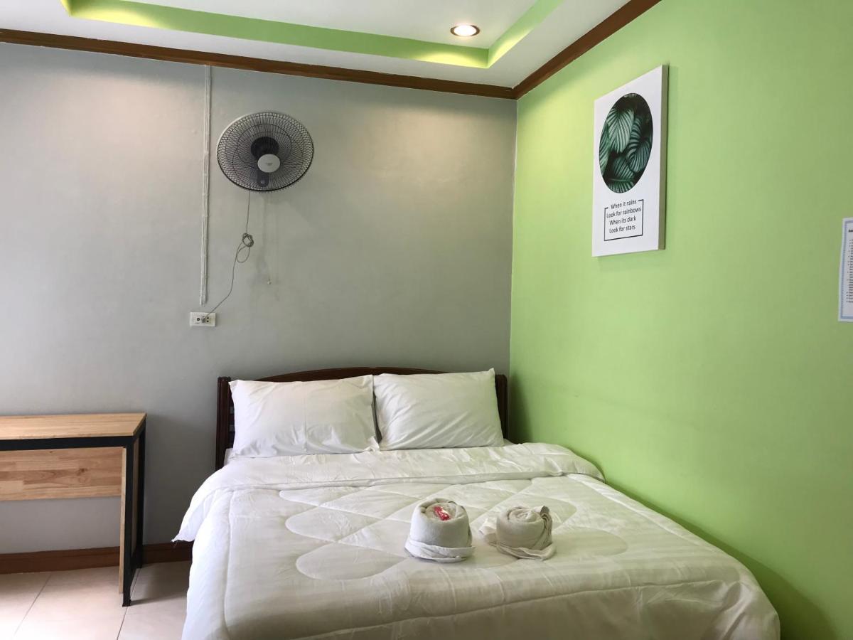 Kanokwan Guesthouse เกาะเต่า ภายนอก รูปภาพ